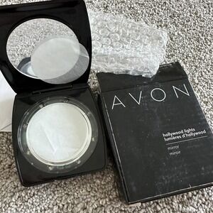 Avon Hollywood Lights Compact Mirror‎